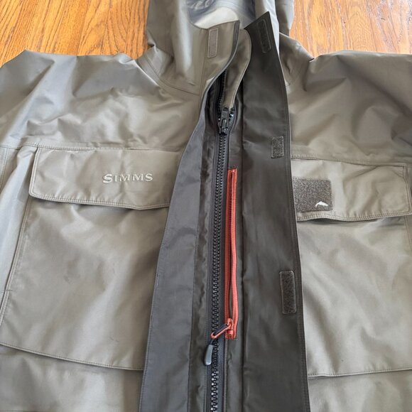 Simms Gore-Tex Fishing Outdoor Jacket - Picture 7 of 16